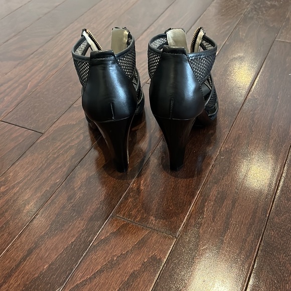 Michael Michael Kors Black heeled sandals - Picture 3 of 5